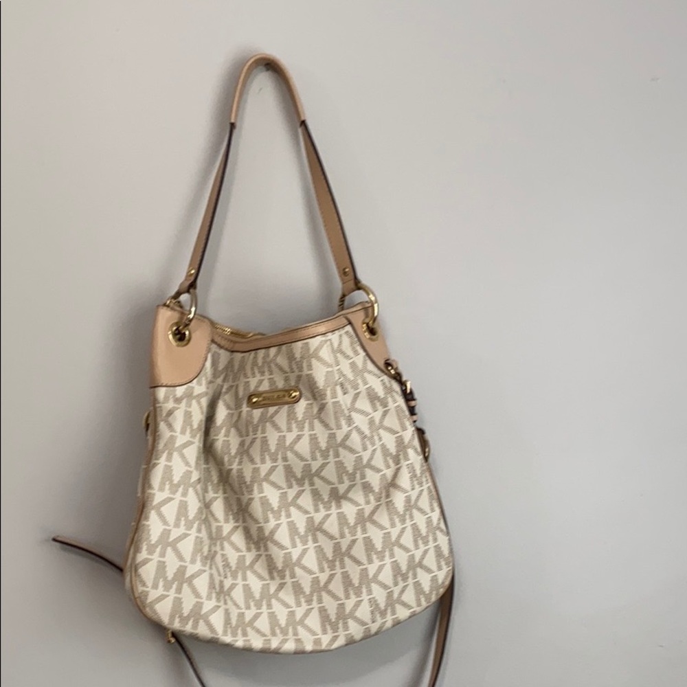 Michael Kors purse
